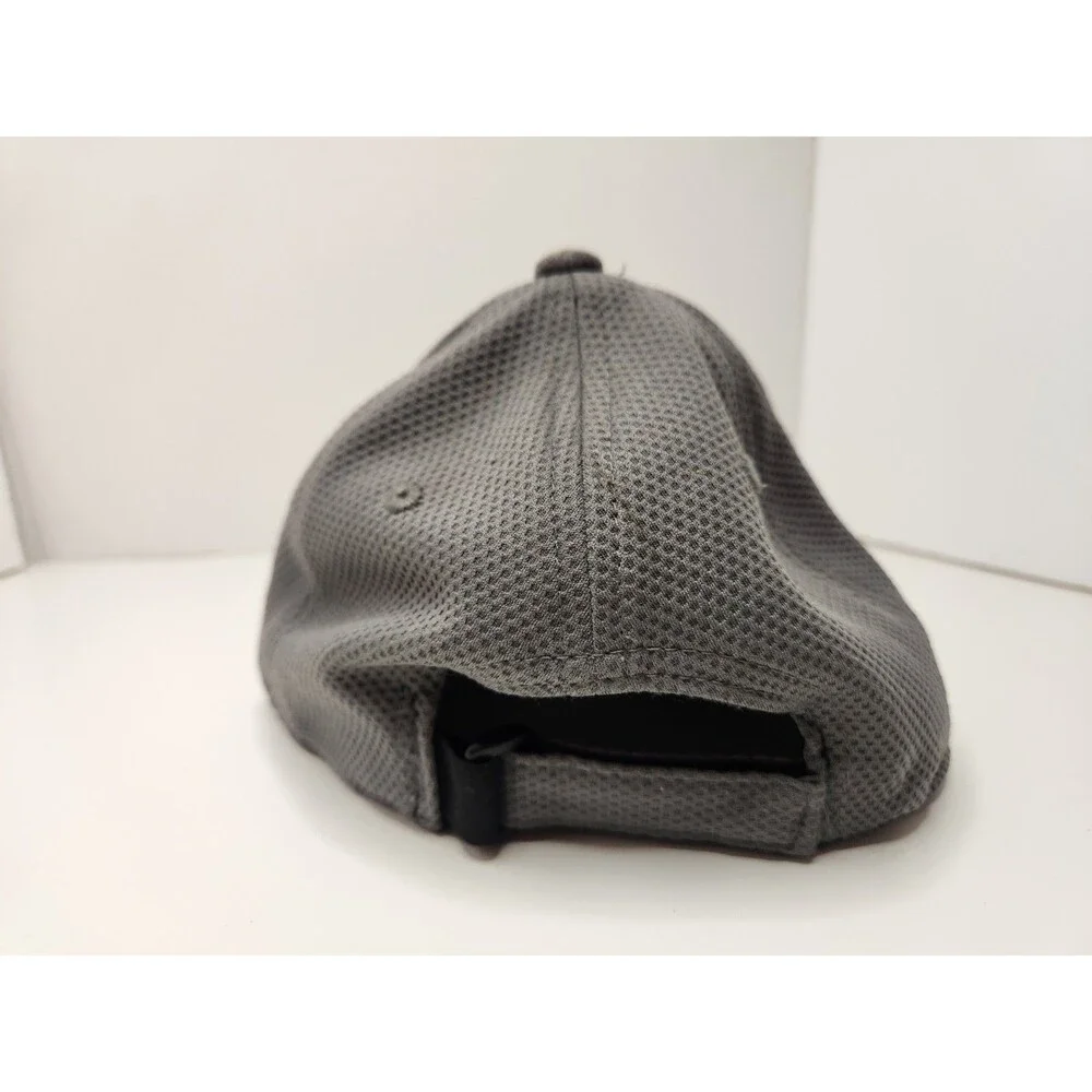 Under Armour Deer Valley Resort Hat Cap Strap Back‎ Gray Youth Utah